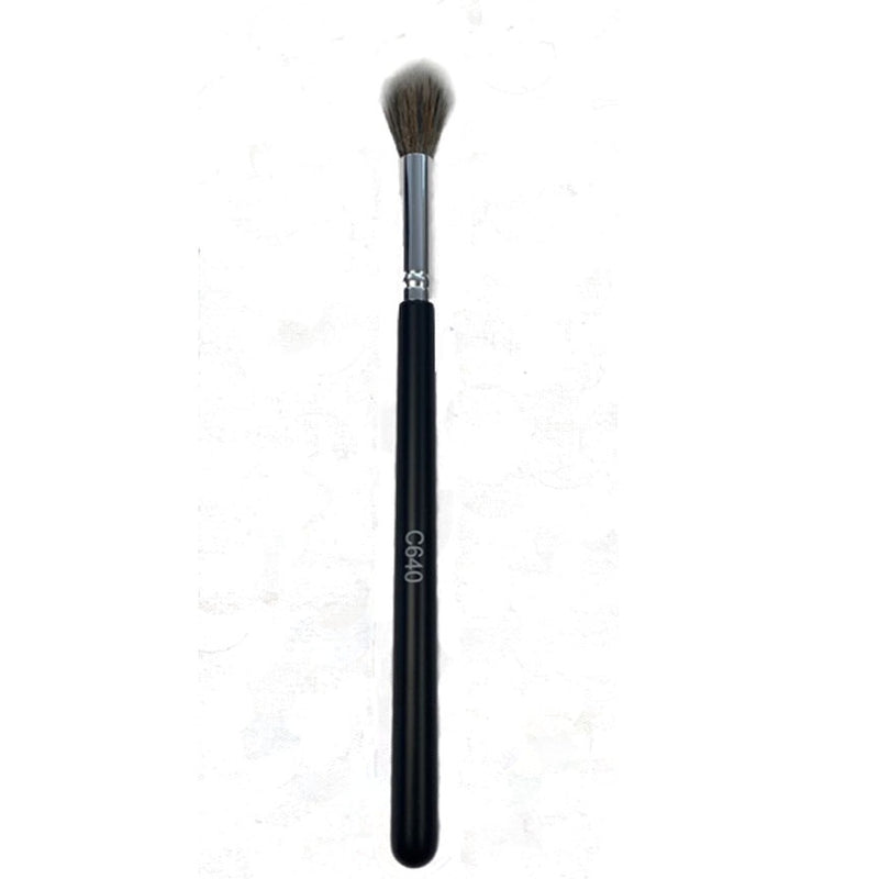 CrownPro Deluxe Crease Brush C640